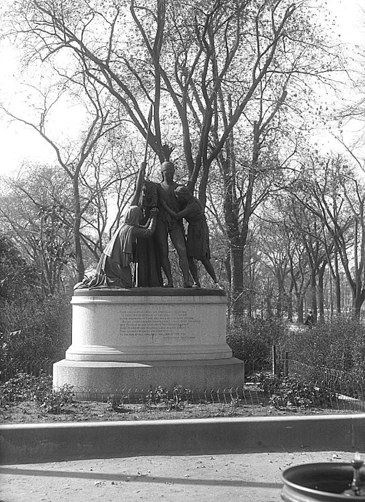 Photo from NY Historical Society
