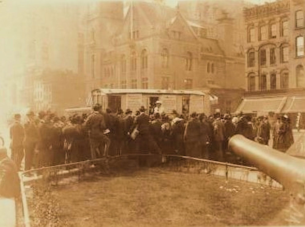 Mrs. John Rodgers Jr. addressing a crowd of voters in Military Park
