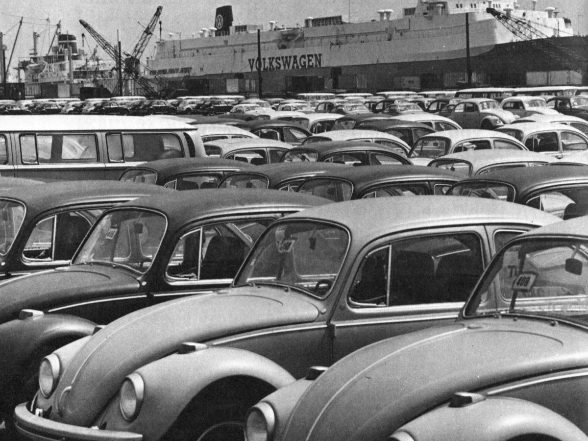 Volkswagens being offloaded
