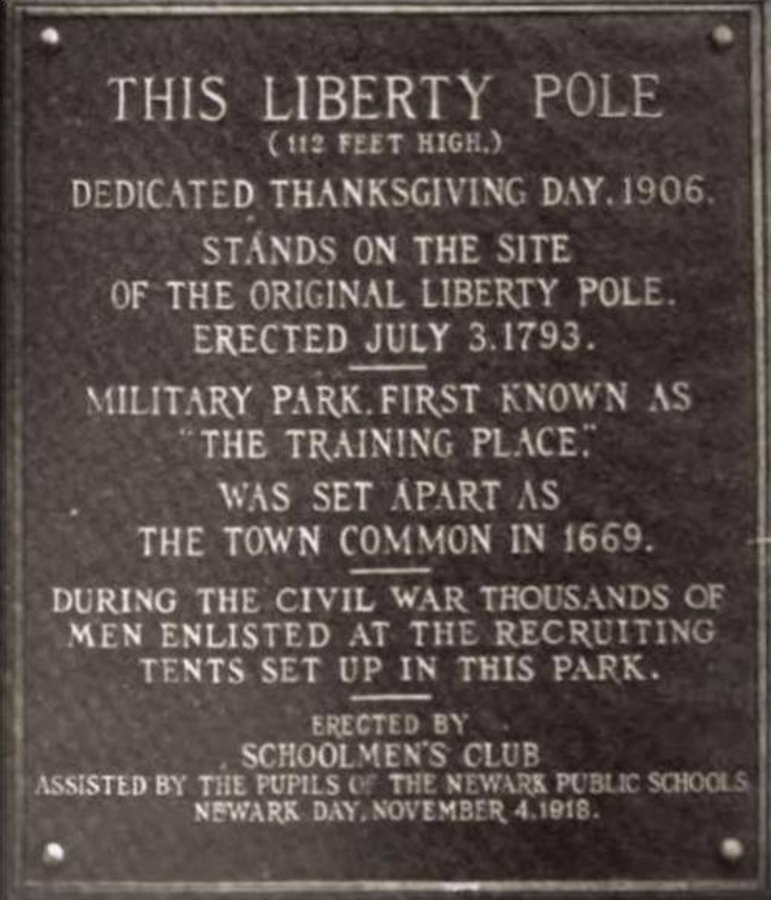 Liberty Pole
At the base of the flag pole at the southern extremity of Military Park.
Image from Gonzalo Alberto
